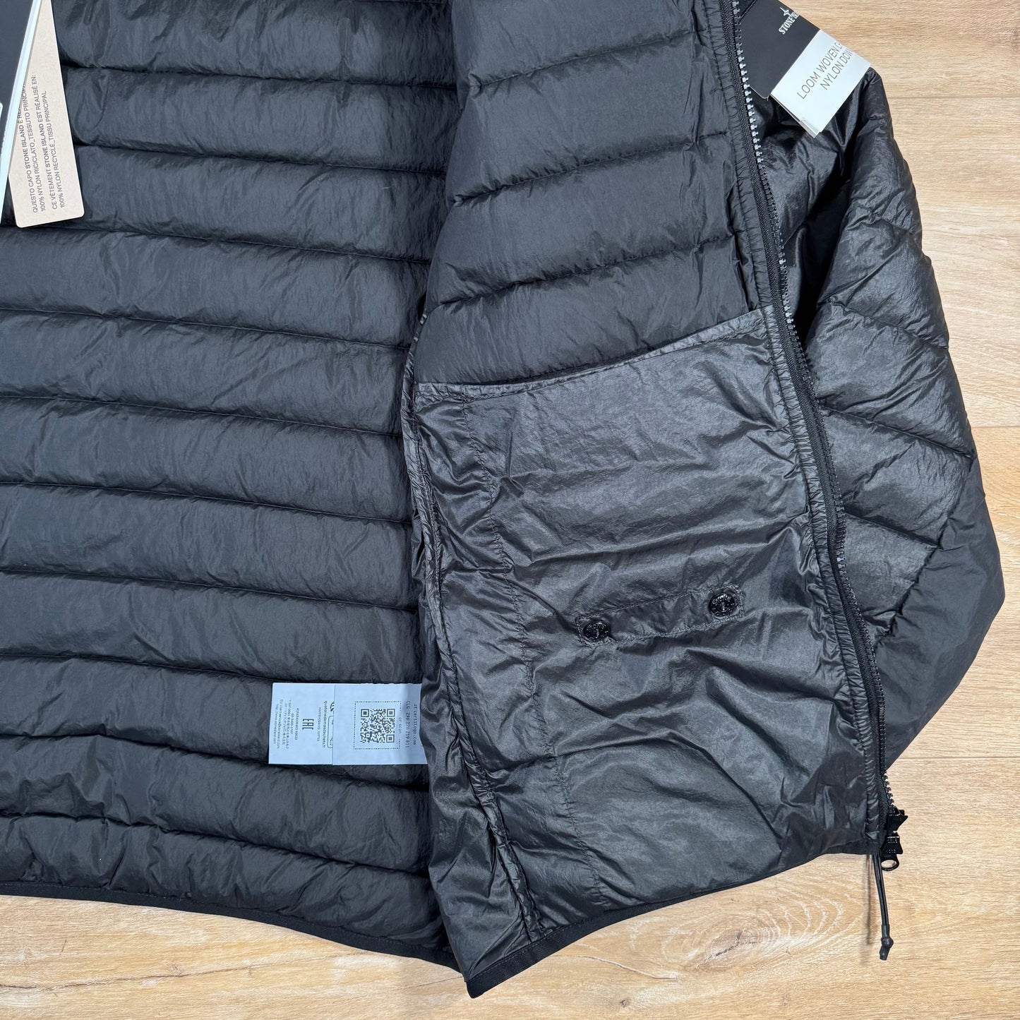 Stone Island Loom Woven Nylon Down-TC Jacket in Black