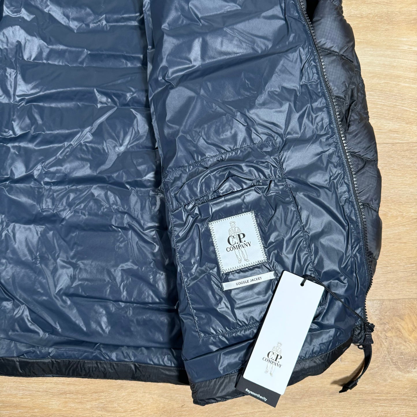 CP Company DD Shell Goggle Down Jacket in Navy