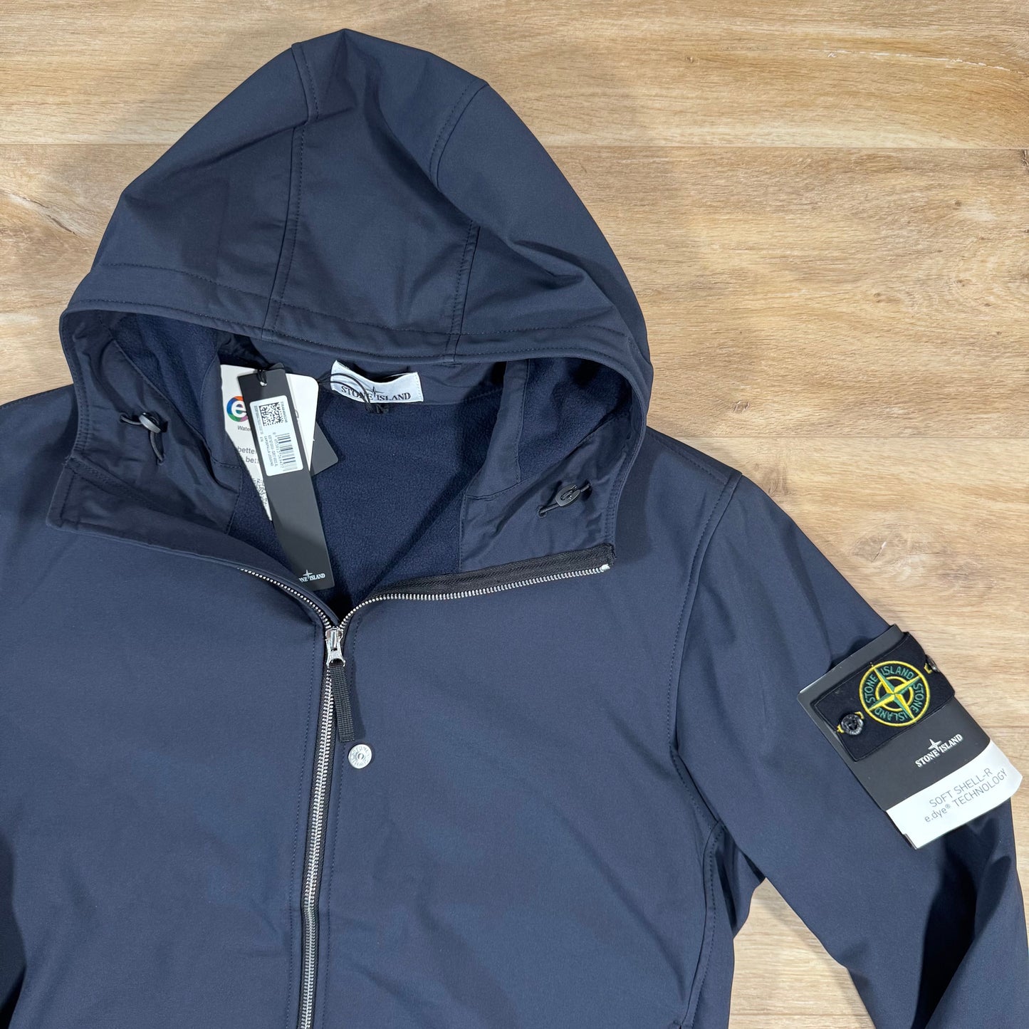 Stone Island Soft Shell-R Jacket in Navy
