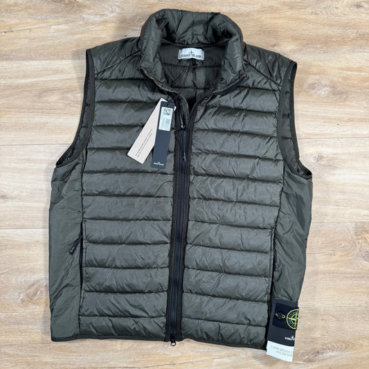 Stone Island Nylon Down-TC Vest in Military Green